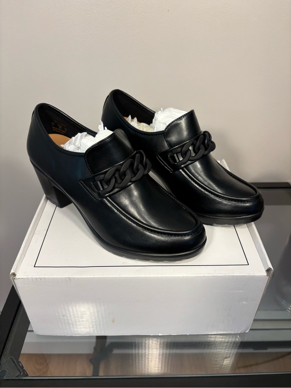 Zurin Black Chain Wedge Loafers Size 7 NWT